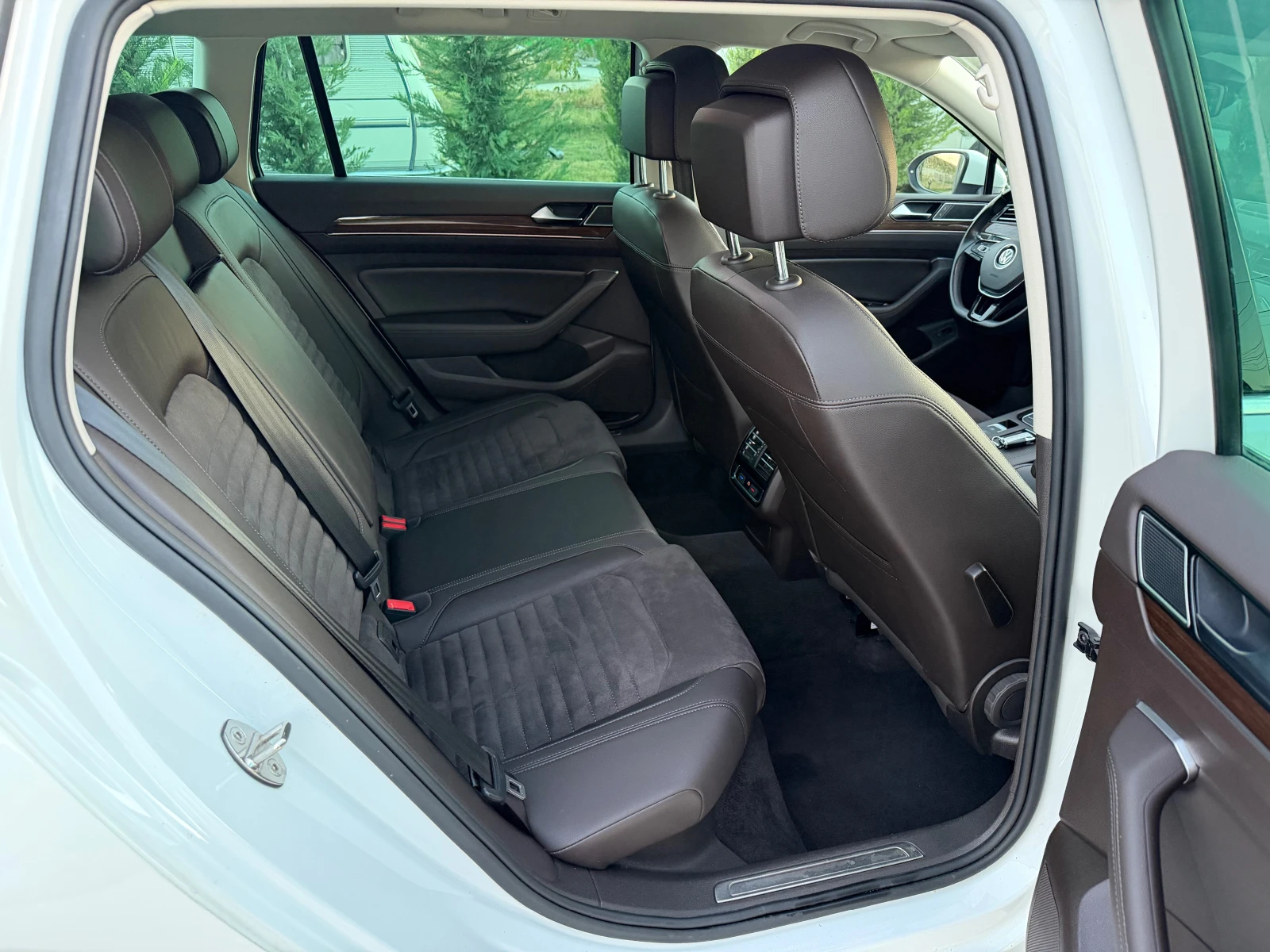 VW Passat -2.0TDI-4X4-FUUL PACK | Mobile.bg � ����������� 12