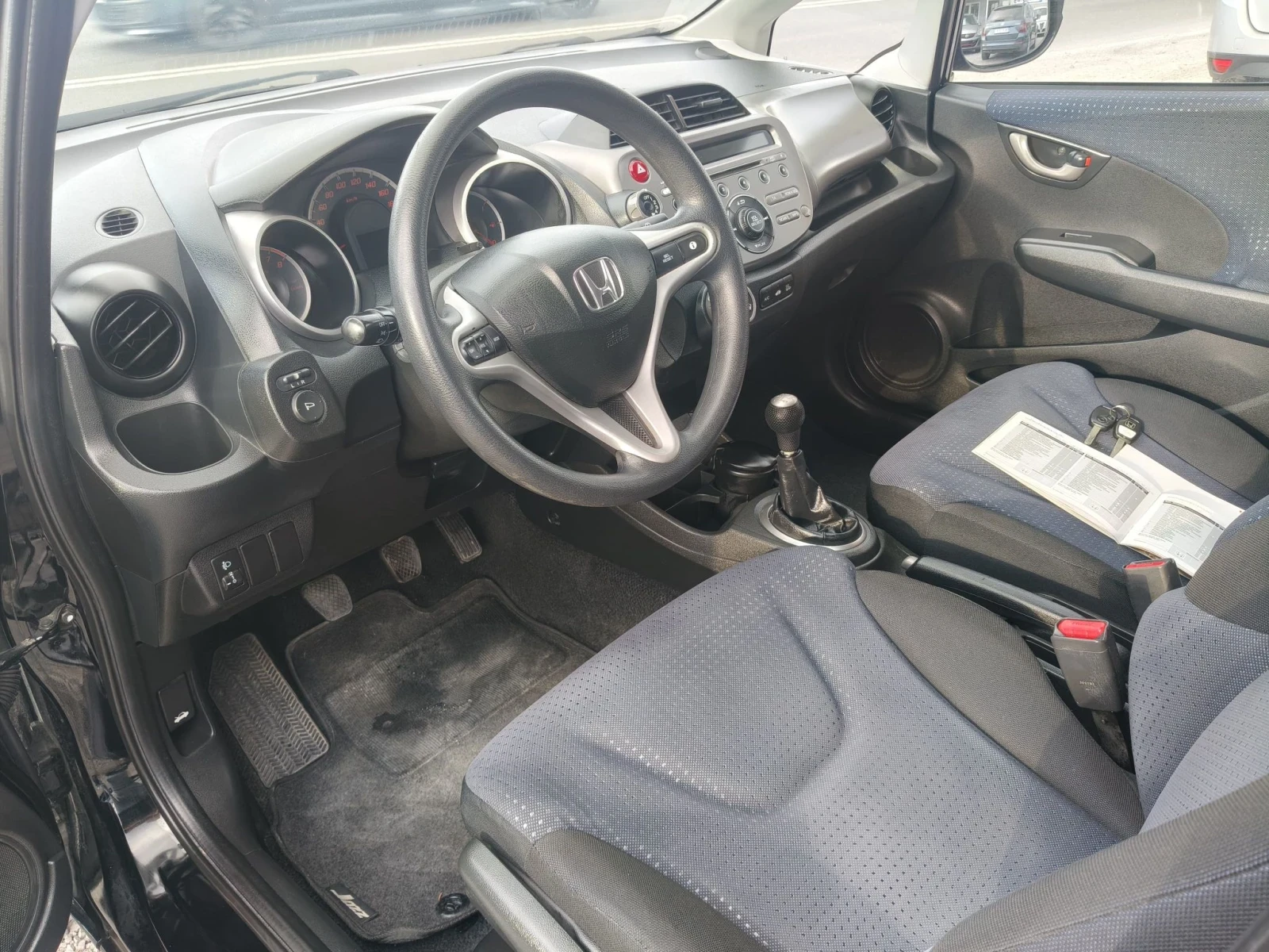Honda Jazz 1.2i, снимка 10 - Автомобили и джипове - 56317742