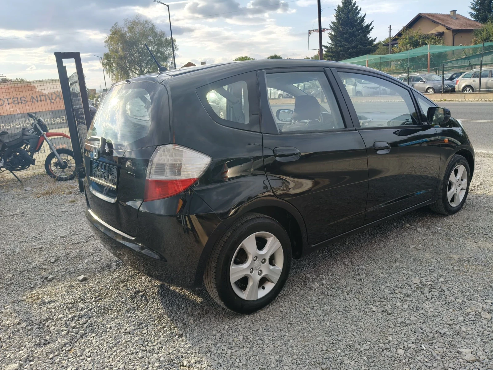 Honda Jazz 1.2i, снимка 5 - Автомобили и джипове - 56317742
