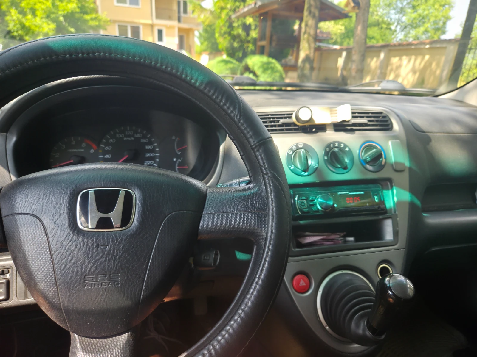 Honda Civic 1.7d, снимка 6 - Автомобили и джипове - 56335794