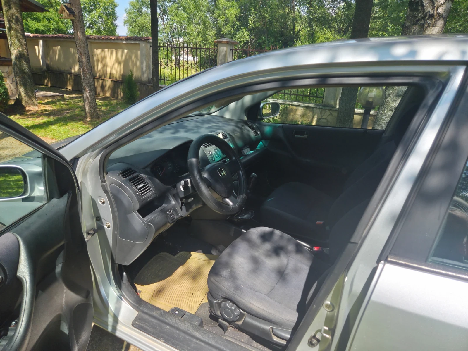 Honda Civic 1.7d, снимка 5 - Автомобили и джипове - 56335794