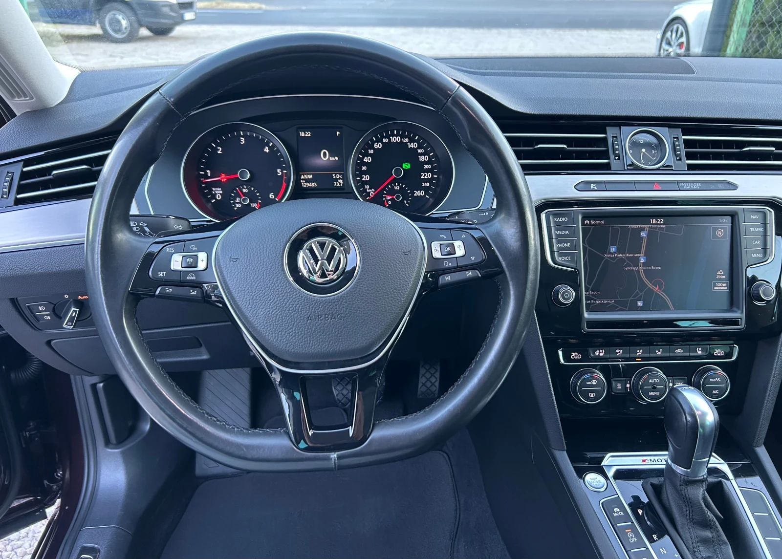 VW Passat 2.0 TDI DSG 4MOTION, снимка 7 - Автомобили и джипове - 56353987