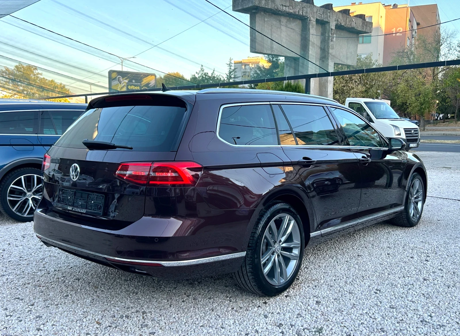 VW Passat 2.0 TDI DSG 4MOTION, снимка 6 - Автомобили и джипове - 56353987