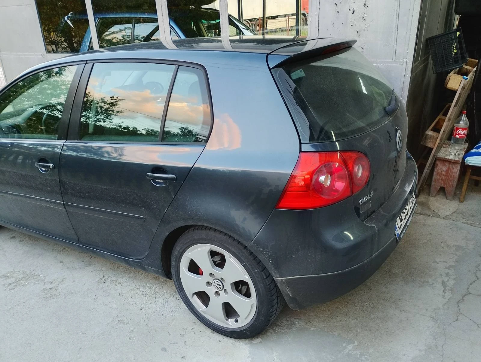 VW Golf 5, снимка 2 - Автомобили и джипове - 56462104