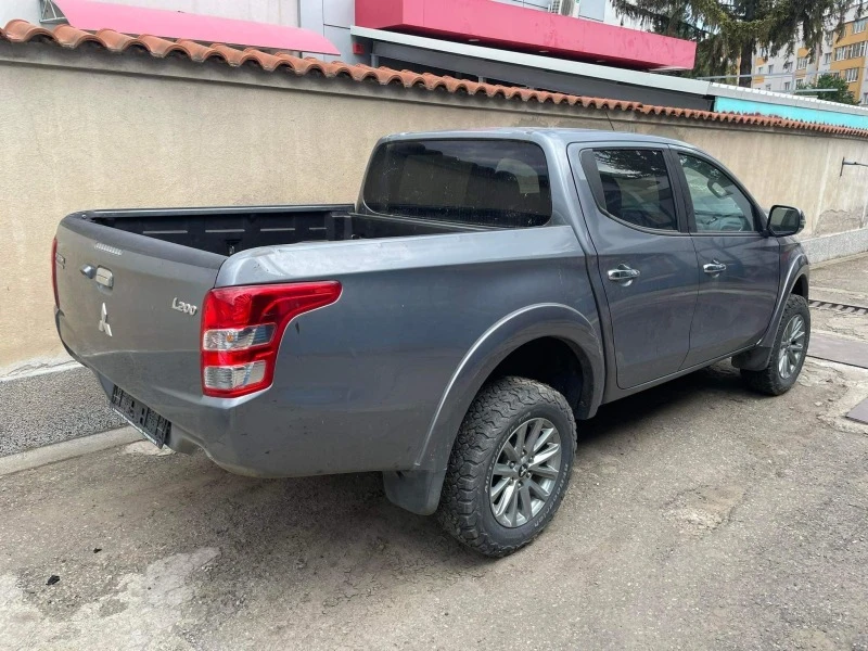 Mitsubishi L200 2.4, 2.5 , снимка 5 - Автомобили и джипове - 40345112