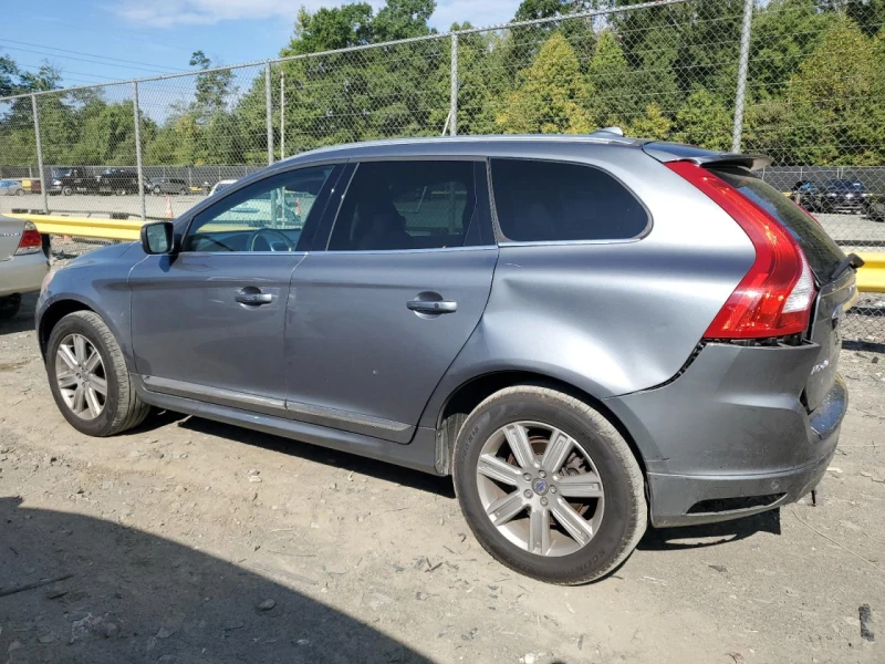 Volvo XC60 T6 FWD PLATINUM, снимка 2 - Автомобили и джипове - 47405421