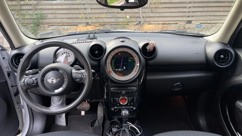 Mini Countryman 1.6D/Navi/2014, снимка 9 - Автомобили и джипове - 47764560