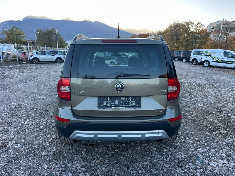 Skoda Yeti 2.0TDI 110kc 4X4 FACE, снимка 4 - Автомобили и джипове - 47900332