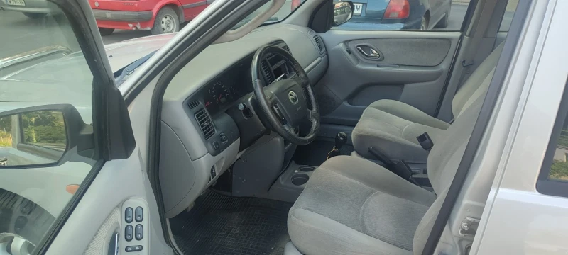 Mazda Tribute 2.0 i/4x4/ TE, снимка 10 - Автомобили и джипове - 47959496