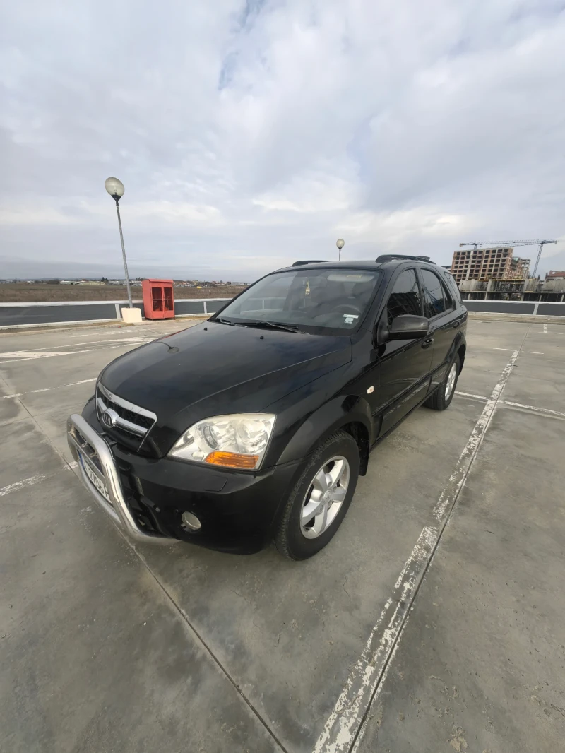 Kia Sorento 2.5 CRDI, снимка 4 - Автомобили и джипове - 48248194