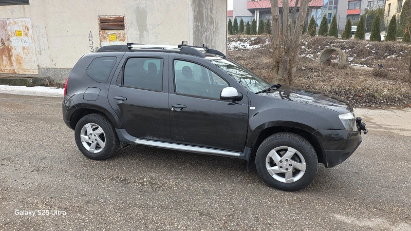 Dacia Duster 1.5d 4x4, снимка 3 - Автомобили и джипове - 49276630