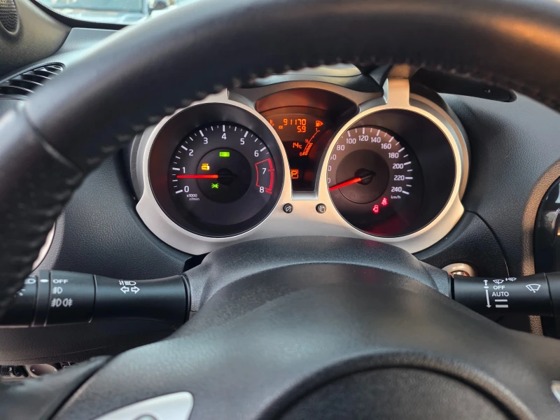 Nissan Juke 1.6 TURBO-190к.с 4х4-АВТОМАТИК-ШВЕЙЦАРИЯ, снимка 9 - Автомобили и джипове - 52171971