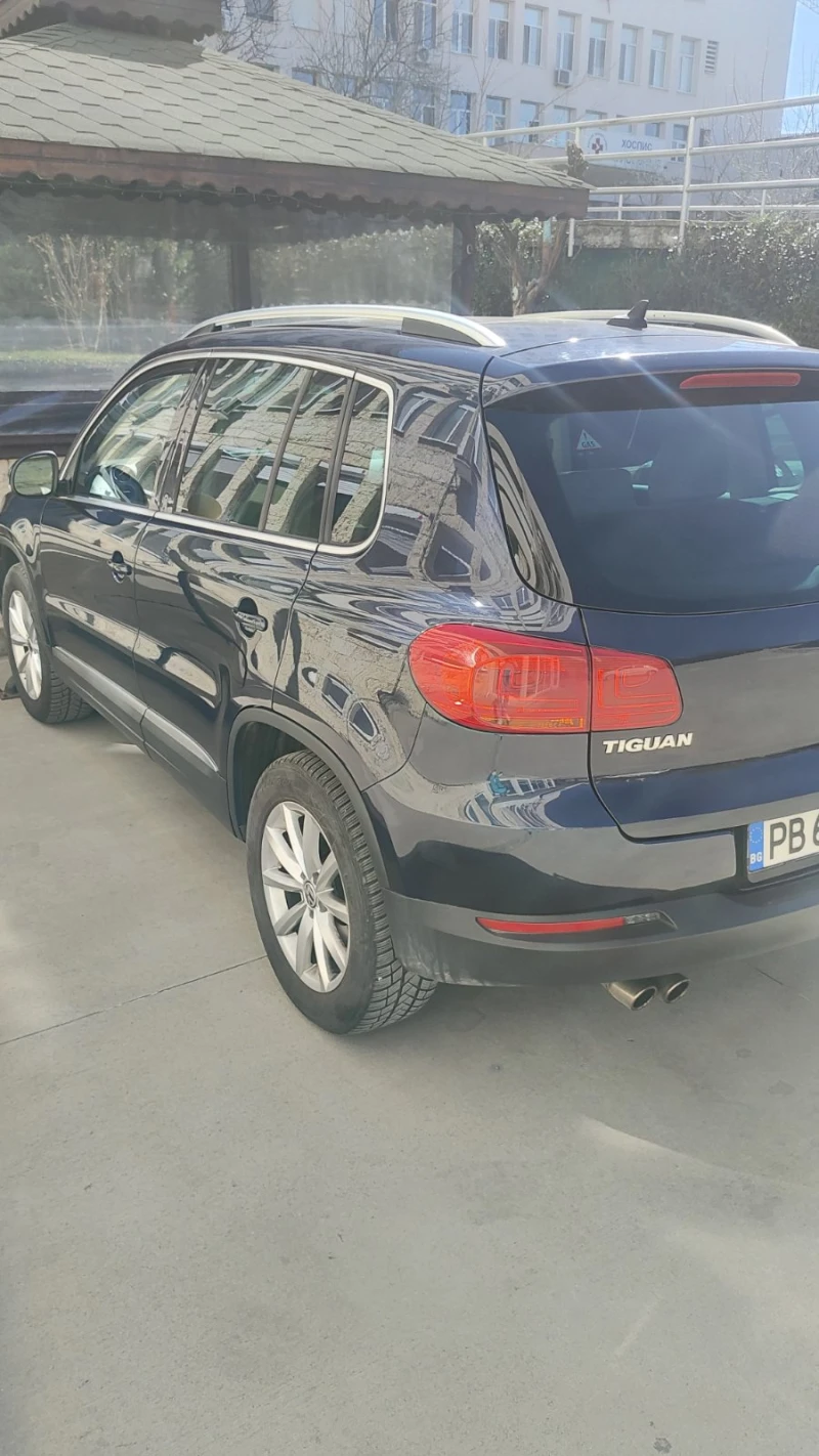 VW Tiguan, снимка 2 - Автомобили и джипове - 53201432