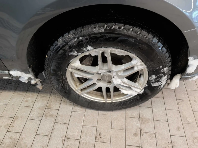 Audi Q5 * 3.0L Premium * ПОДГРЕВ * ОТ ПРЕДСТАВИТЕЛСТВО, снимка 6 - Автомобили и джипове - 53440679