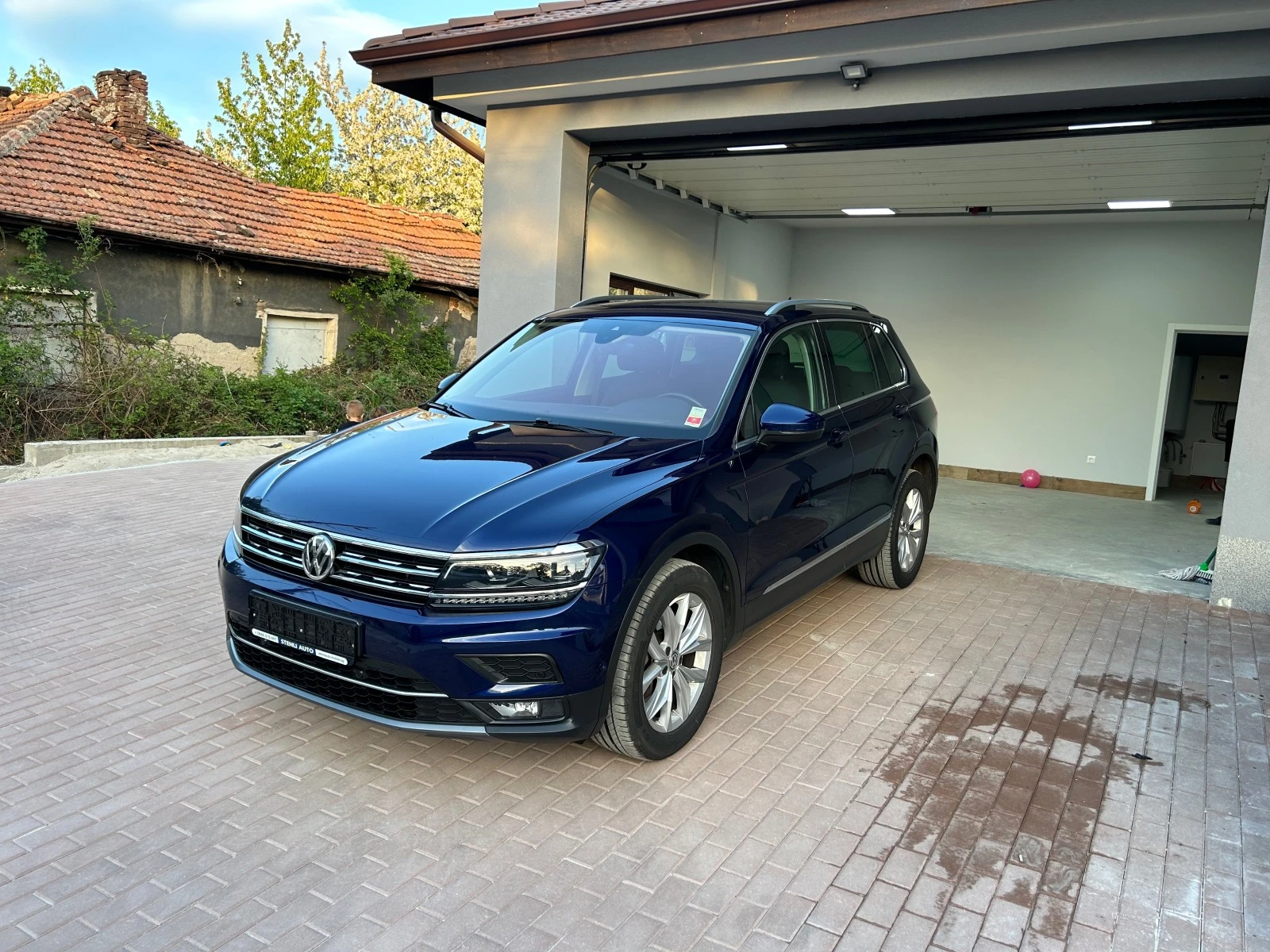 VW Tiguan 2.0TDI FULL LEED 4MOTION - изображение 2