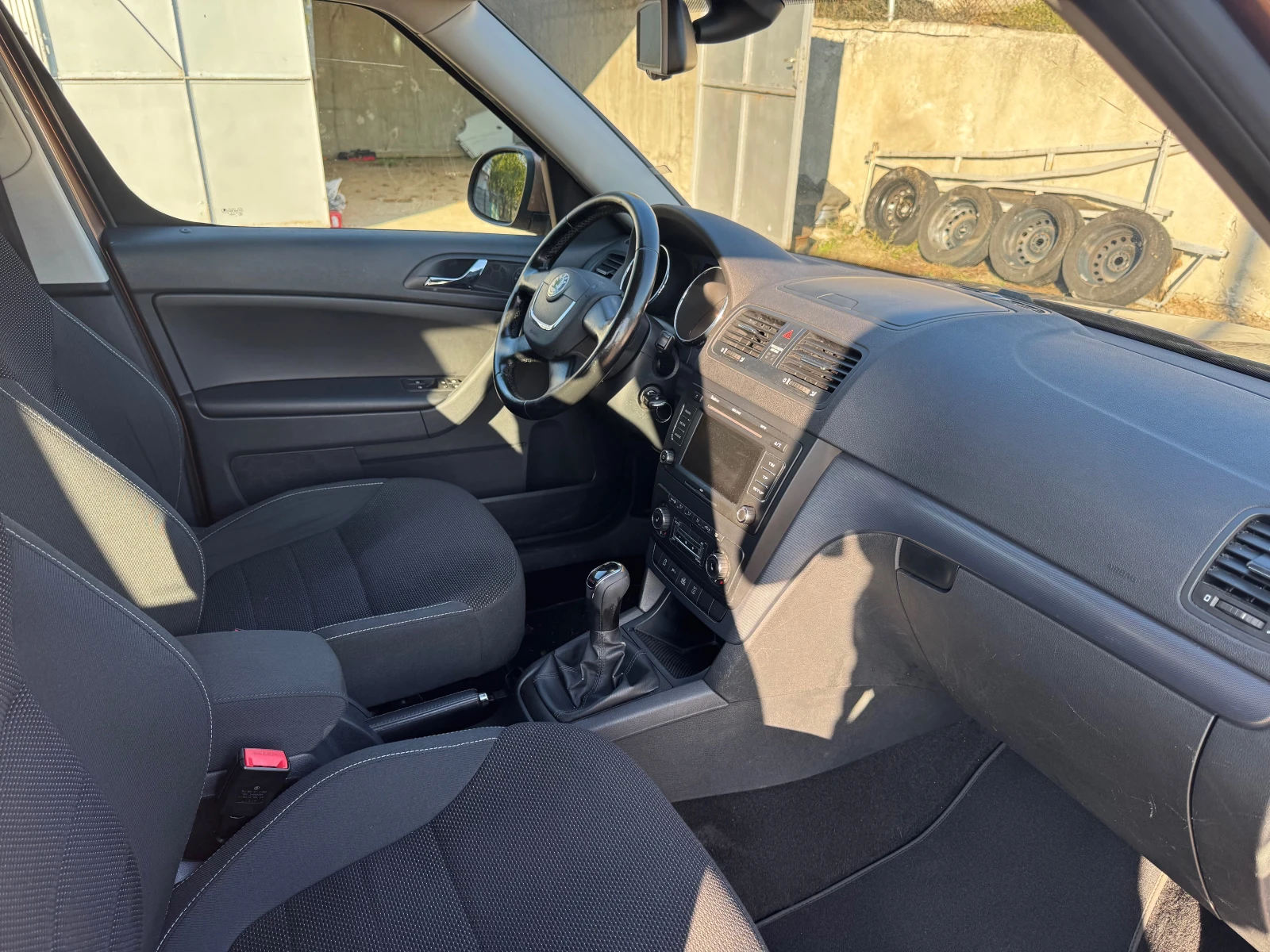 Skoda Yeti 2.0TDI 4X4 - изображение 9