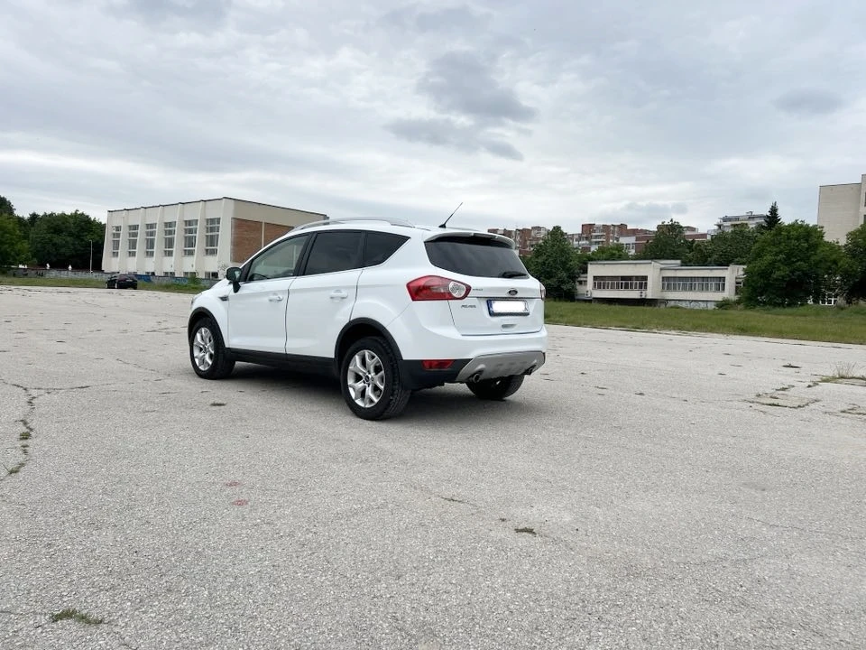 Ford Kuga 2.0 TDCI Titanium - изображение 8