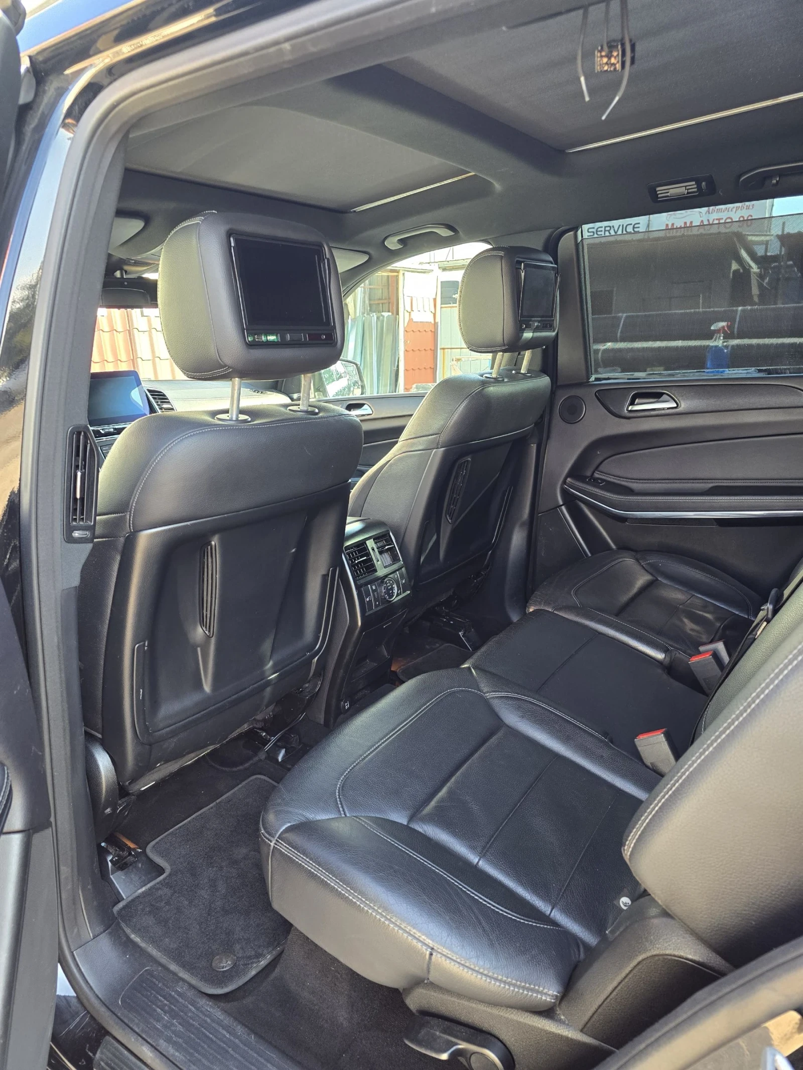 Mercedes-Benz GLS 500 Camera 360 distronik, снимка 9 - Автомобили и джипове - 53736303