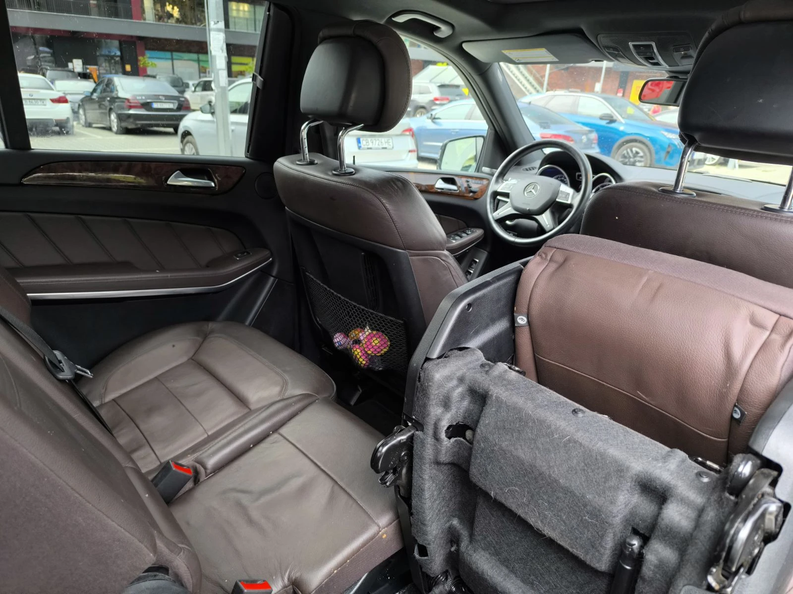Mercedes-Benz GL 450 AMG, 4Matic, Pano, V8, Distronic+ , Airmatic, снимка 6 - Автомобили и джипове - 54414067