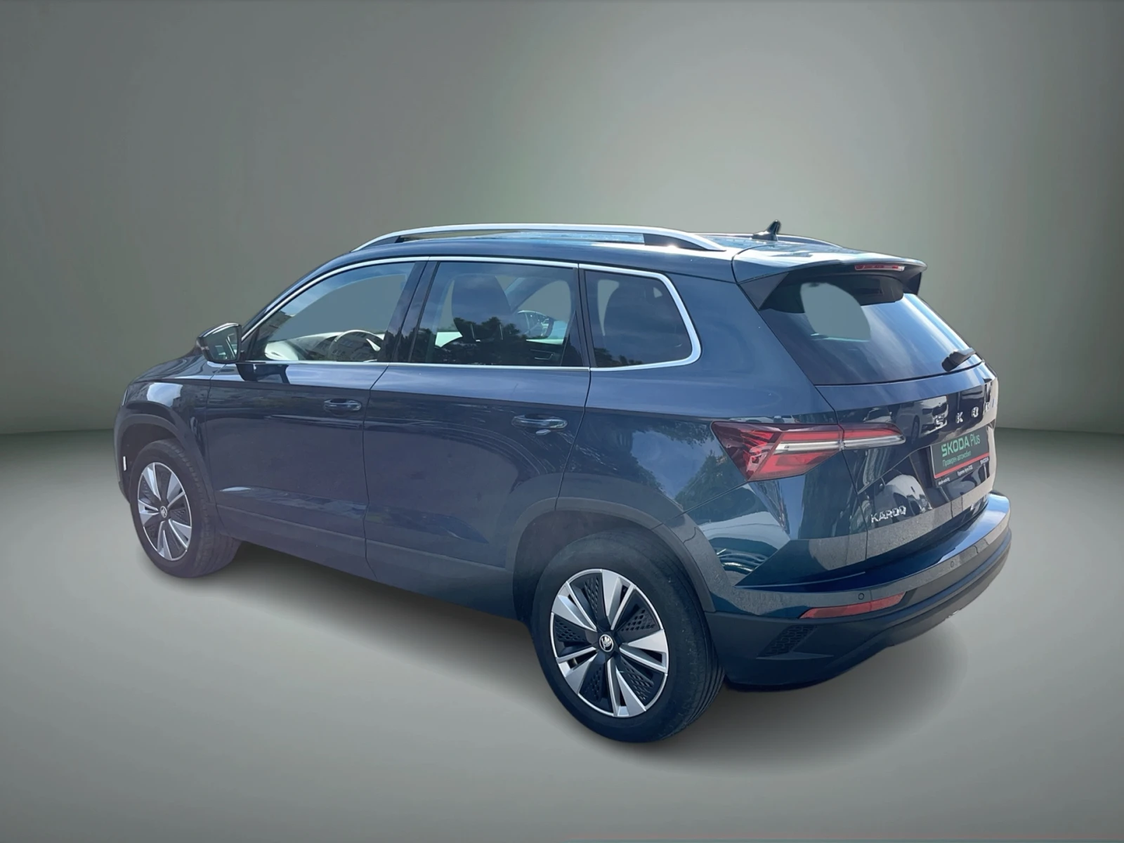Skoda Karoq 1.5 TSI 6M, снимка 3 - Автомобили и джипове - 54608282
