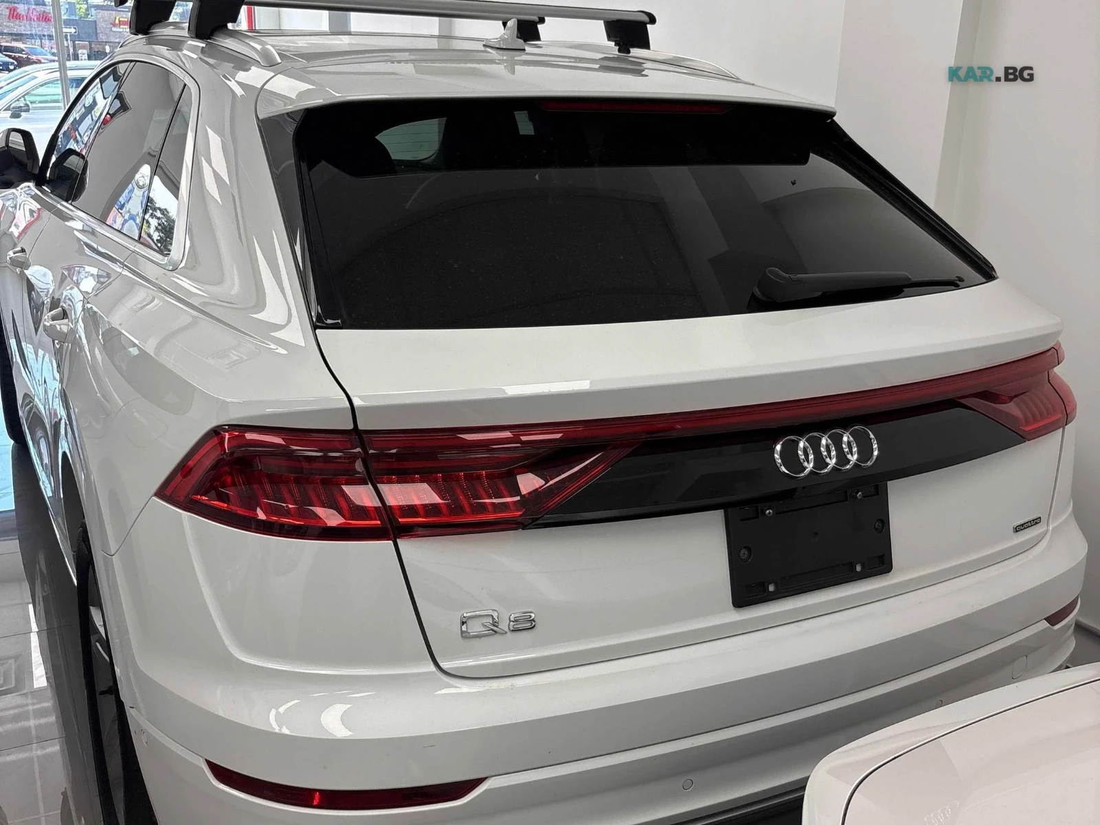 Audi Q8 PROGRESSIV РЕГИСТРАЦИЯ & АВТО КРЕДИТ, снимка 5 - Автомобили и джипове - 54751100