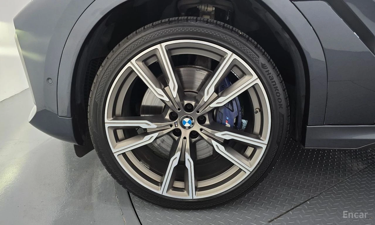 BMW X6 50i* M* SPORT* LASER* HARMON* KARDON* 360КАМЕРА* L, снимка 5 - Автомобили и джипове - 56007847