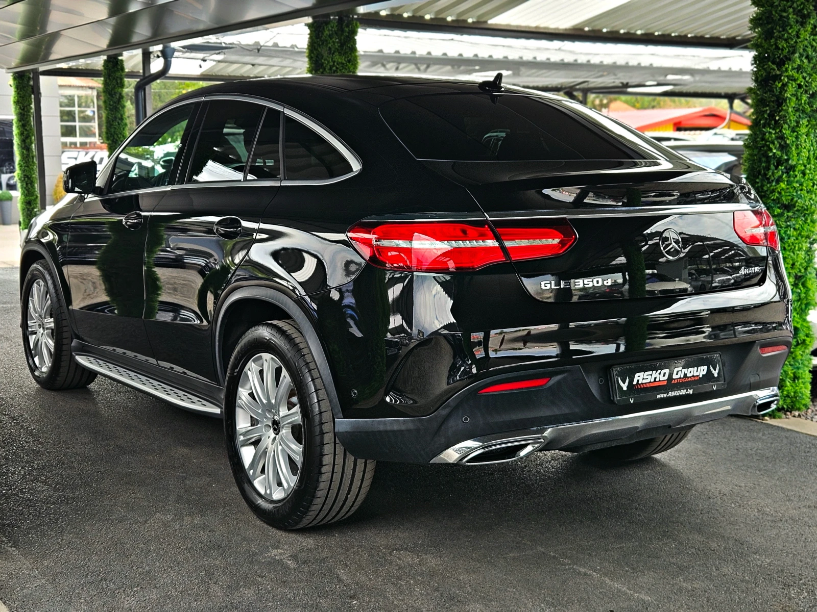 Mercedes-Benz GLE Coupe AMG/360CAMERA/HARMAN/ПОДГРЕВ/AMBIENT/CAR PLAY/LIZI, снимка 7 - Автомобили и джипове - 56164676
