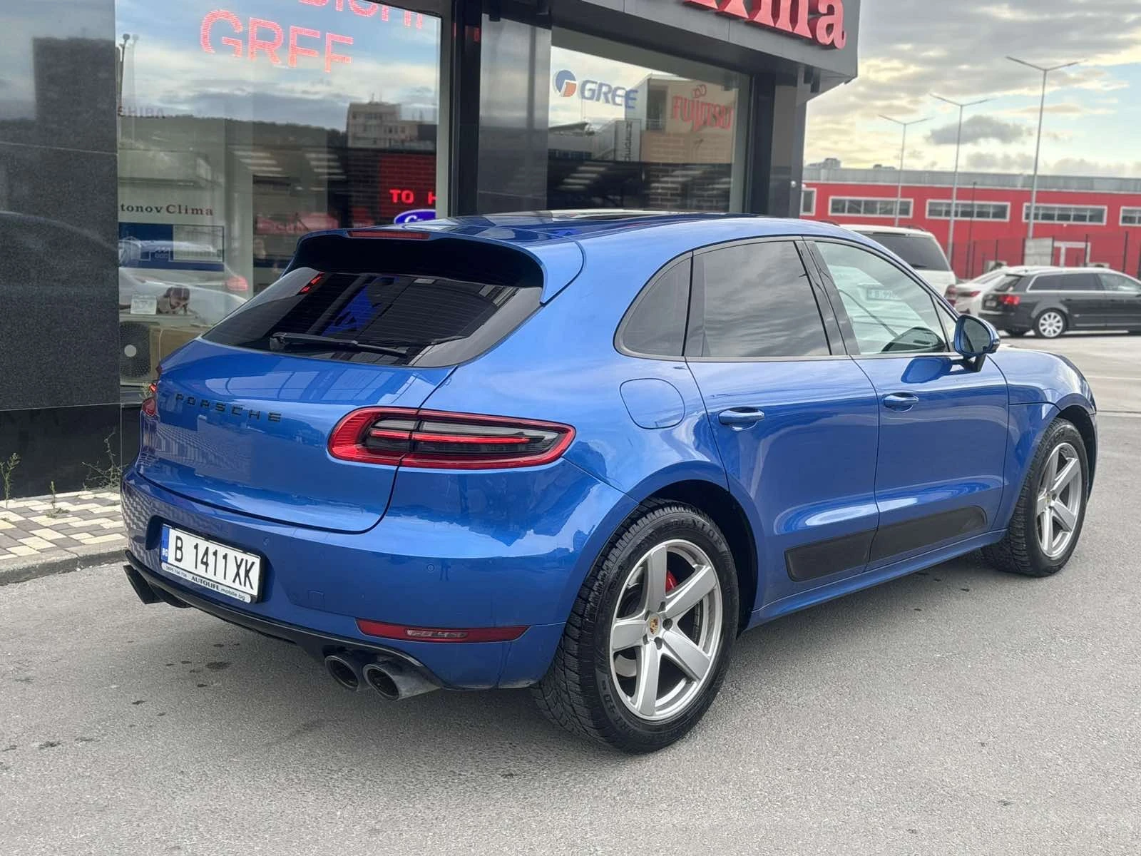 Porsche Macan 3.0D Full, снимка 4 - Автомобили и джипове - 56183825