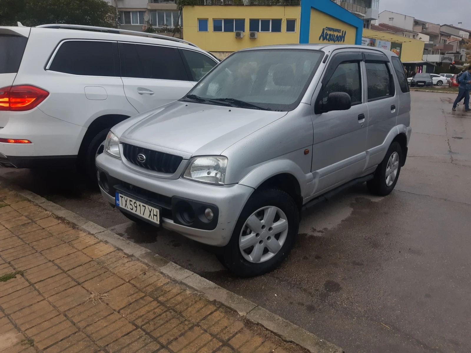 Daihatsu Terios 1, 3 A/T Auto 4x4 , снимка 7 - Автомобили и джипове - 56275821