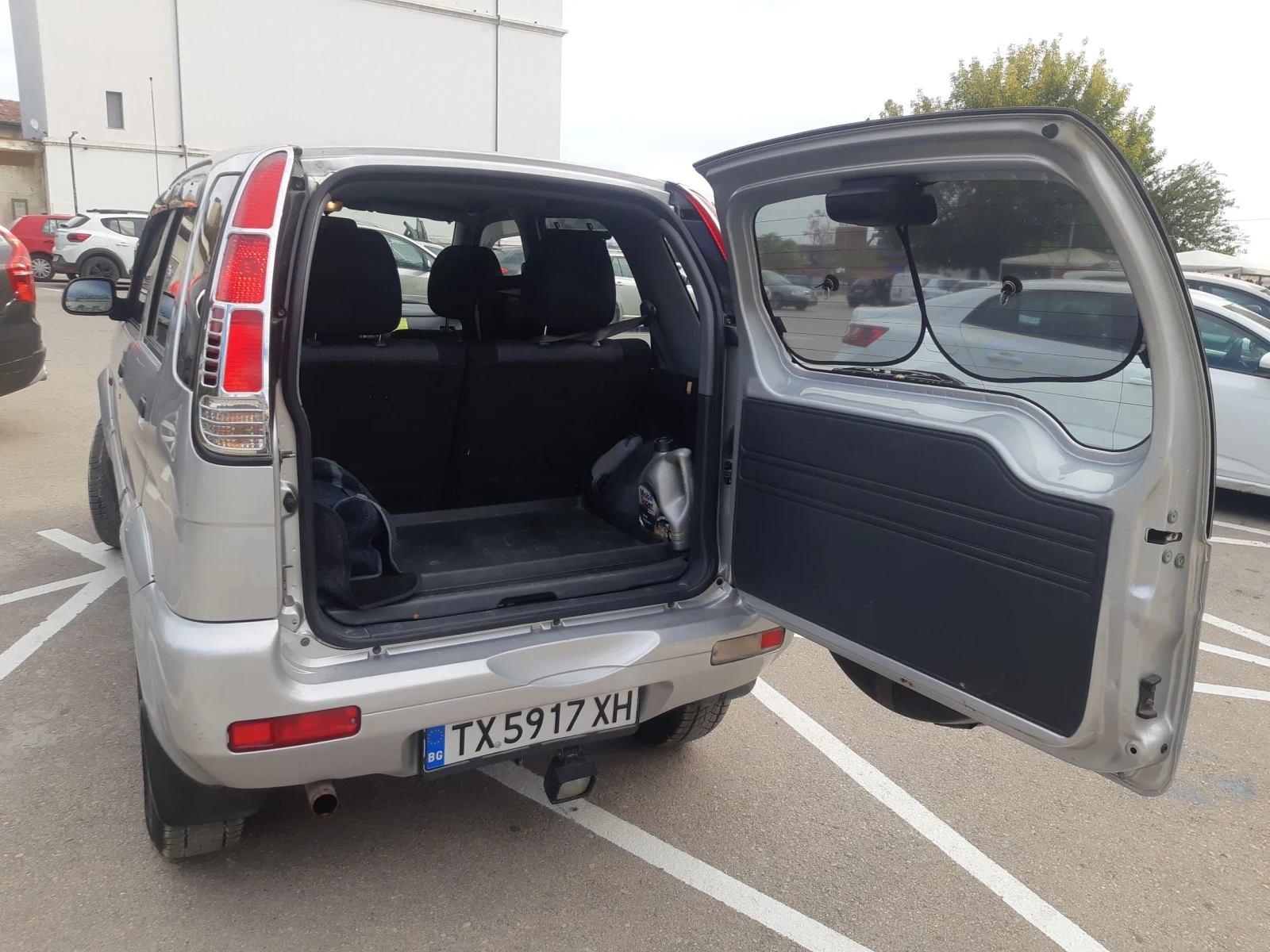 Daihatsu Terios 1, 3 A/T Auto 4x4 , снимка 13 - Автомобили и джипове - 56275821