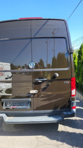 VW Crafter, снимка 3 - Бусове и автобуси - 45215866