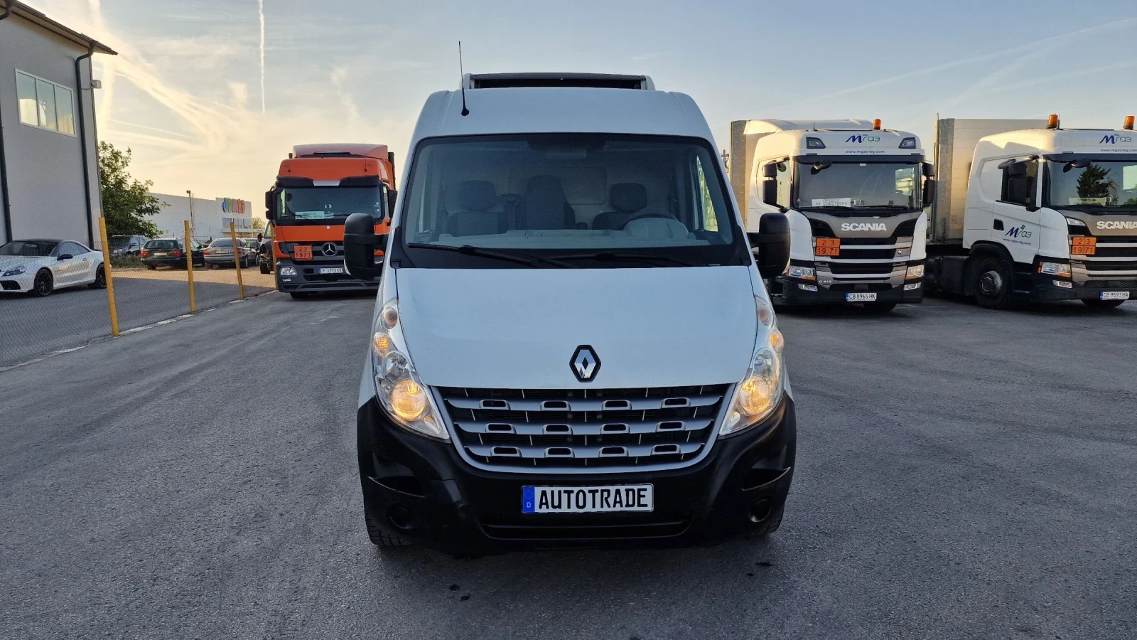 Renault Master ХЛАДИЛЕН -32  - изображение 2