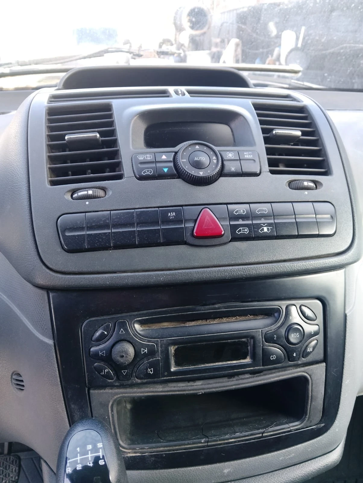 Mercedes-Benz Vito 2.2 - изображение 5