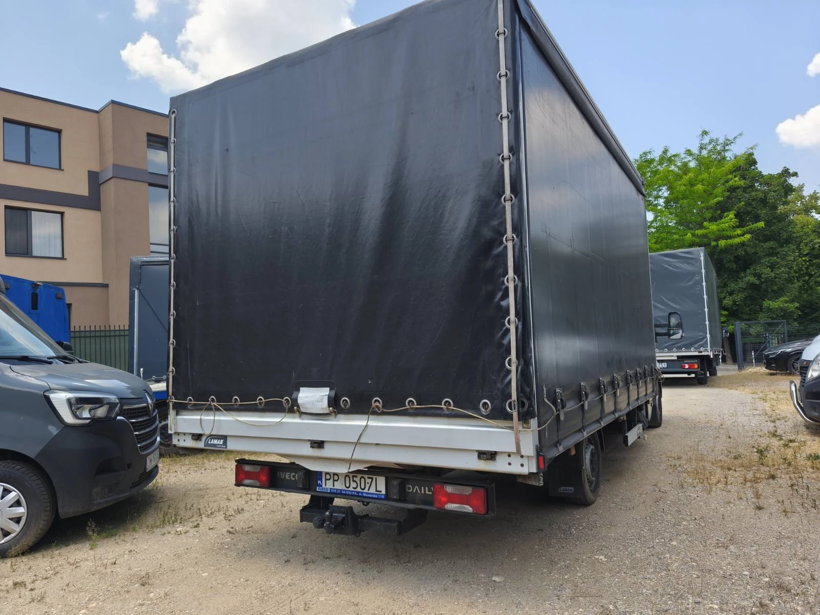 Iveco Daily LAMAR//TWINCAB//10ПАЛЕТА///УНИКАТ//ЛИЗИНГ, снимка 4 - Бусове и автобуси - 55068804