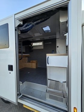 Кемпер Mercedes-Benz, снимка 11