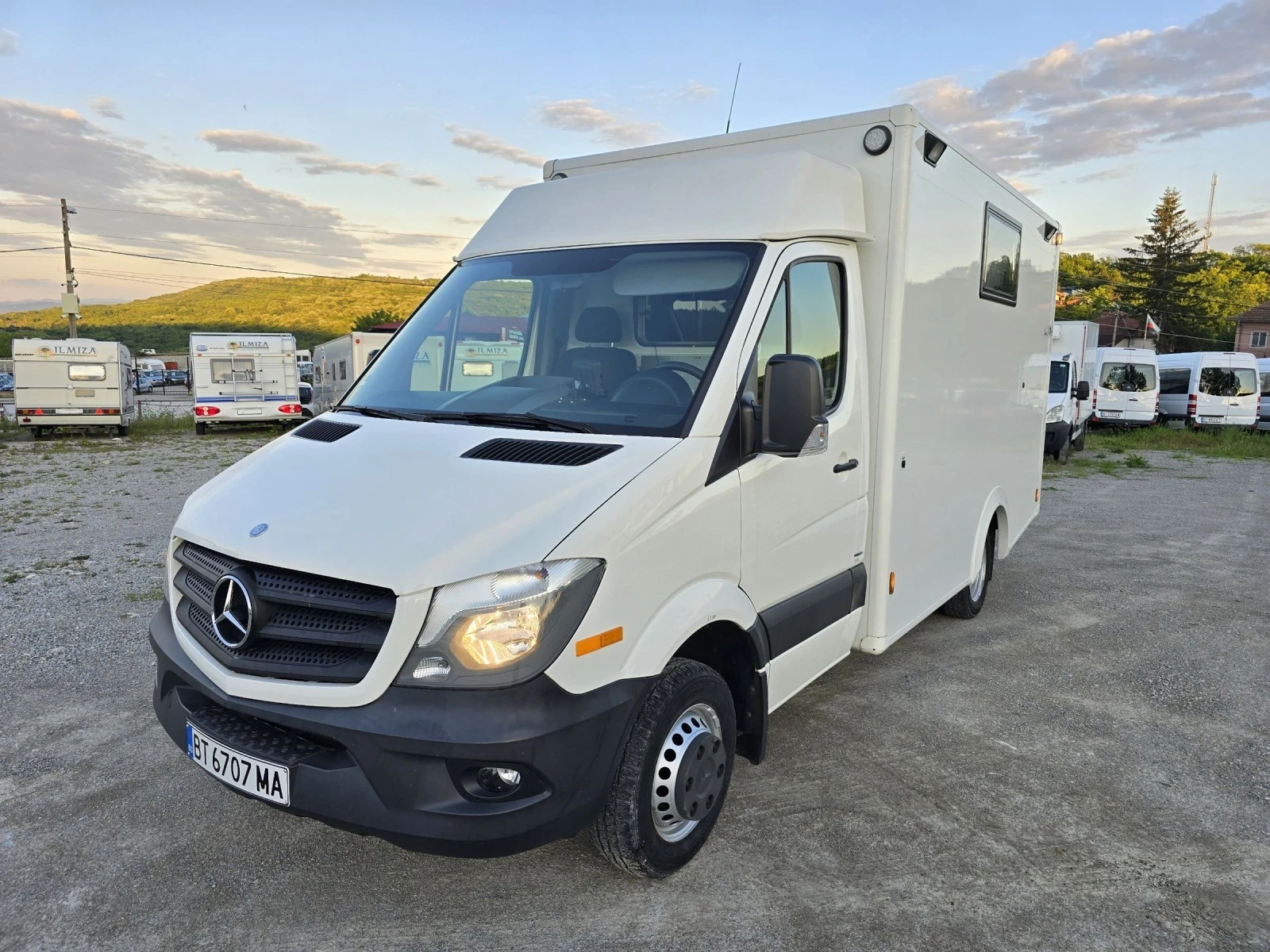 Кемпер Mercedes-Benz, снимка 1