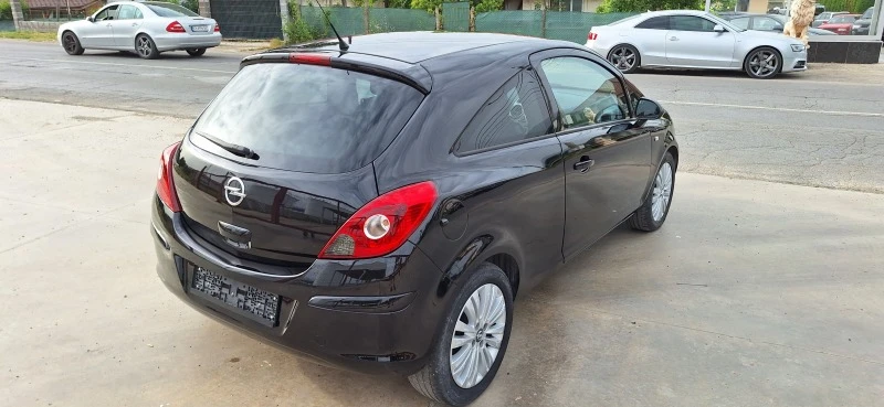 Opel Corsa 1.2 i, снимка 4 - Автомобили и джипове - 46851615