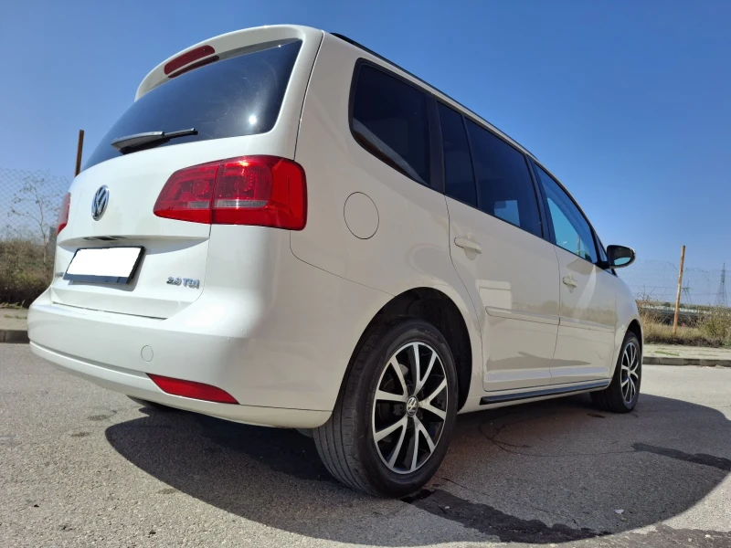 VW Touran 2.0 Tdi 140 к.с Comfort - line. Швейцария , снимка 9 - Автомобили и джипове - 47151113