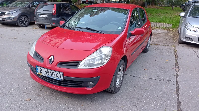 Renault Clio 1.4i 98к.с с Газов Инжекцион, снимка 2 - Автомобили и джипове - 47610626