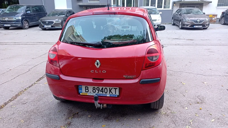 Renault Clio 1.4i 98к.с с Газов Инжекцион, снимка 4 - Автомобили и джипове - 47610626