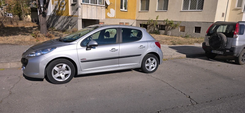 Peugeot 207, снимка 3 - Автомобили и джипове - 48159359