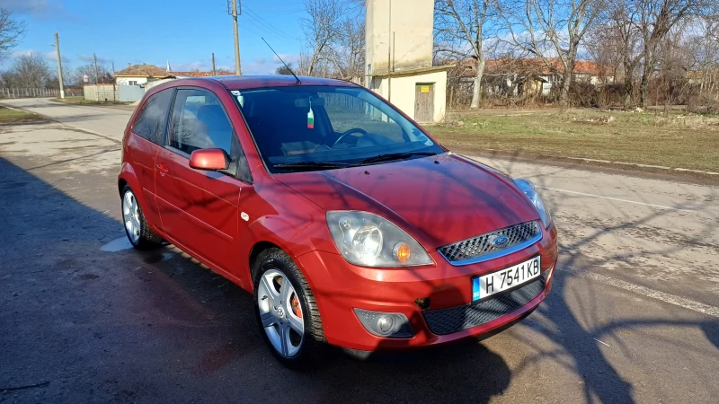 Ford Fiesta 1.25i, снимка 4 - Автомобили и джипове - 48546100