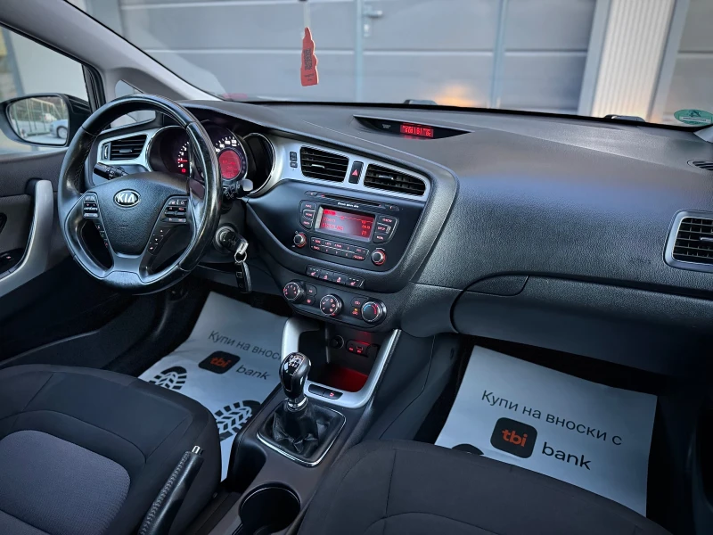Kia Ceed 1.6 CRDi * LED* Сервизна история* , снимка 11 - Автомобили и джипове - 52528654