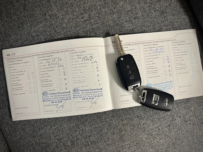 Kia Ceed 1.6 CRDi * LED* Сервизна история* , снимка 13 - Автомобили и джипове - 52528654