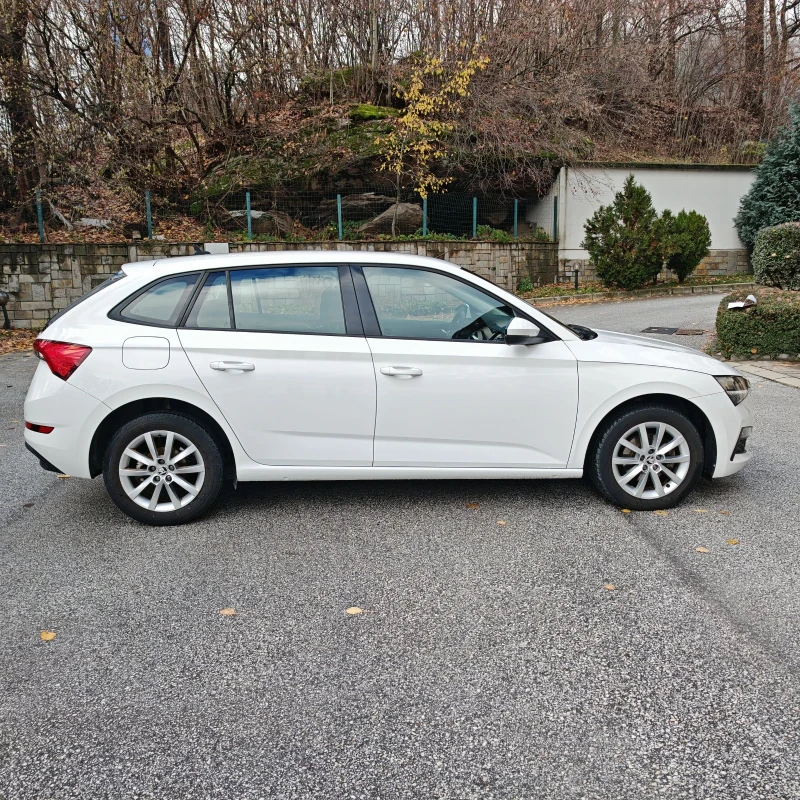 Skoda Scala 1.6 дизел 115 к.с 2019, снимка 7 - Автомобили и джипове - 52698492