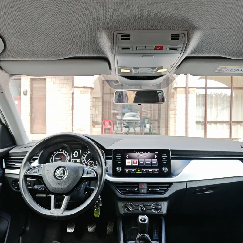 Skoda Scala 1.6 дизел 115 к.с 2019, снимка 15 - Автомобили и джипове - 52698492