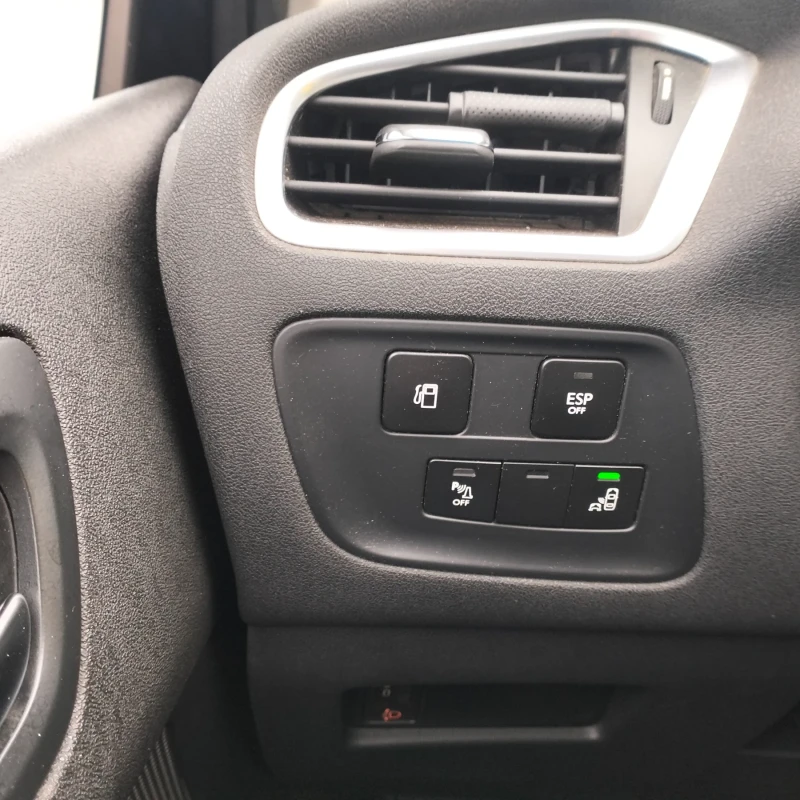 Citroen C4 Exclusive , снимка 15 - Автомобили и джипове - 52990437