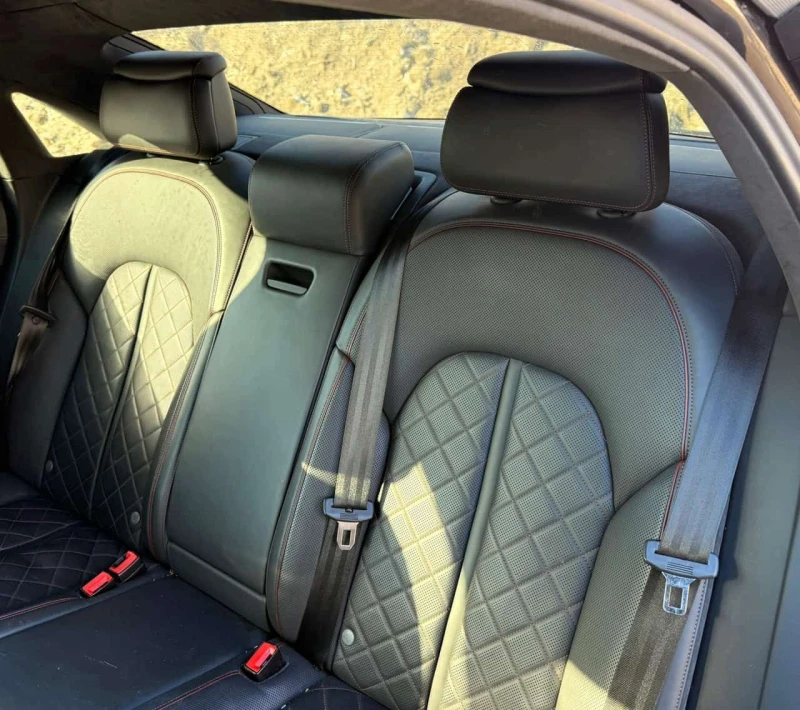 Audi S8 * quattro tiptronic * CARFAX * ОБДУХВАНЕ* ПАНОРАМА, снимка 13 - Автомобили и джипове - 53557307