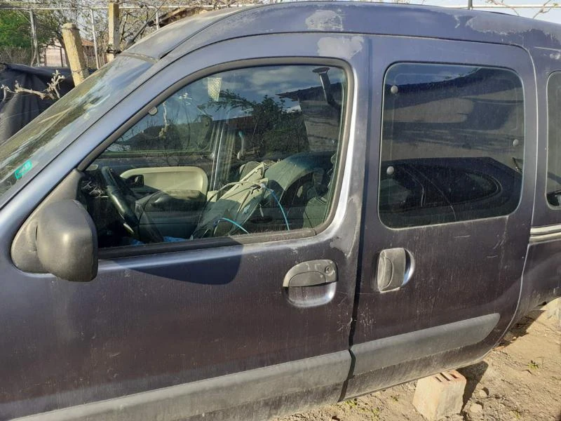 Renault Kangoo 1.5 DCI 65 коня 2 БРОЯ, снимка 6 - Автомобили и джипове - 47235933