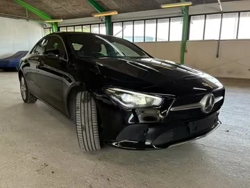 Mercedes-Benz CLA 250e Plug in Hybrid DK, снимка 17 - Автомобили и джипове - 54898577